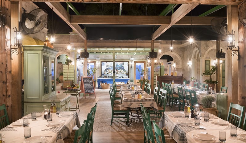 D Maris Bay - Manos Interior